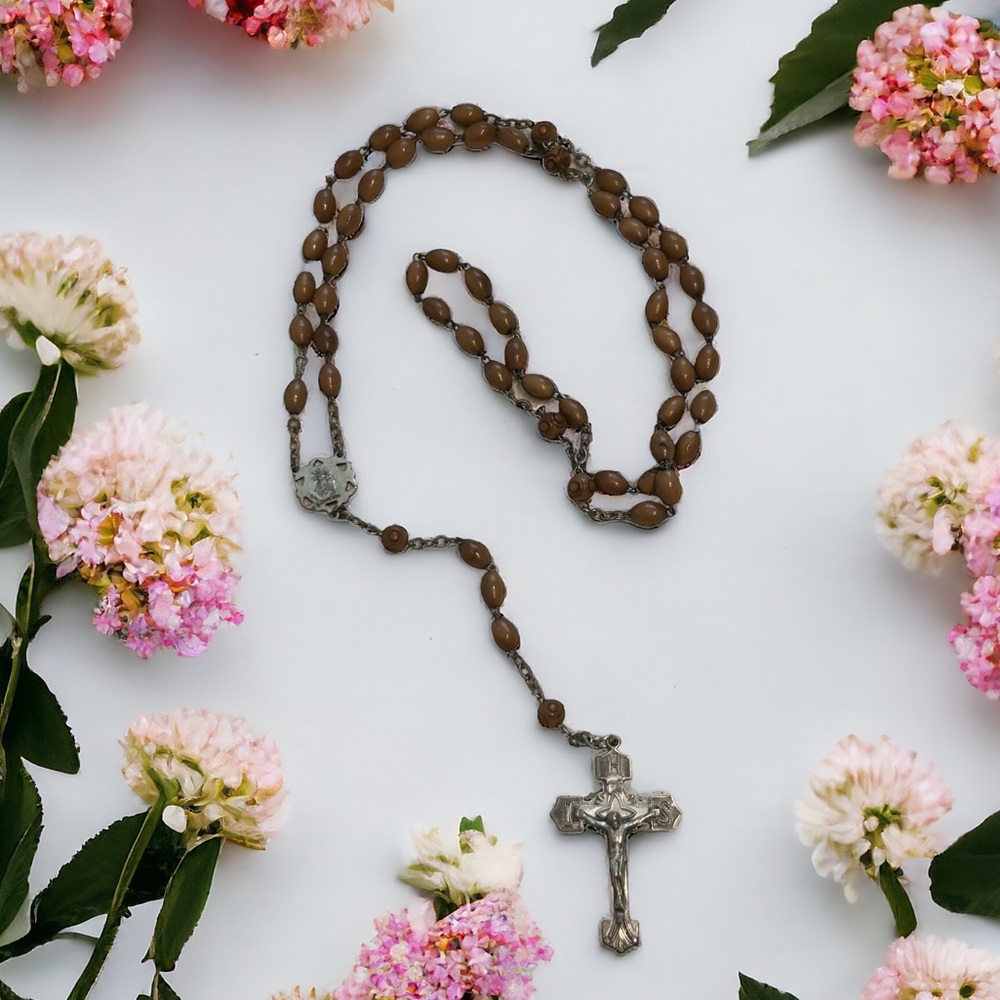 Vtg Chapel Sterling Silver Brown Rose Carved Bead Rosary Crucifix Necklace IHS